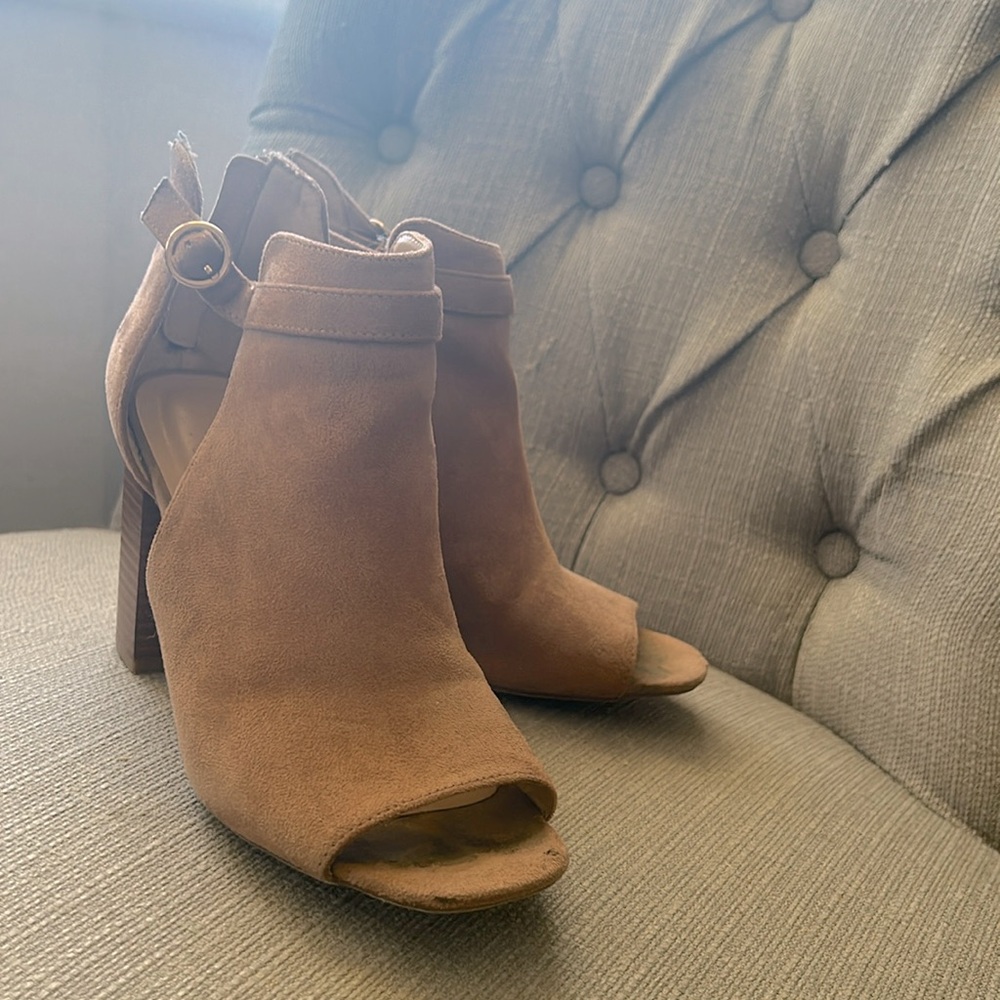 Size 8 heals